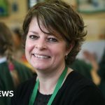 Ruth Perry: Ofsted chief insensitive over head's death, sister says