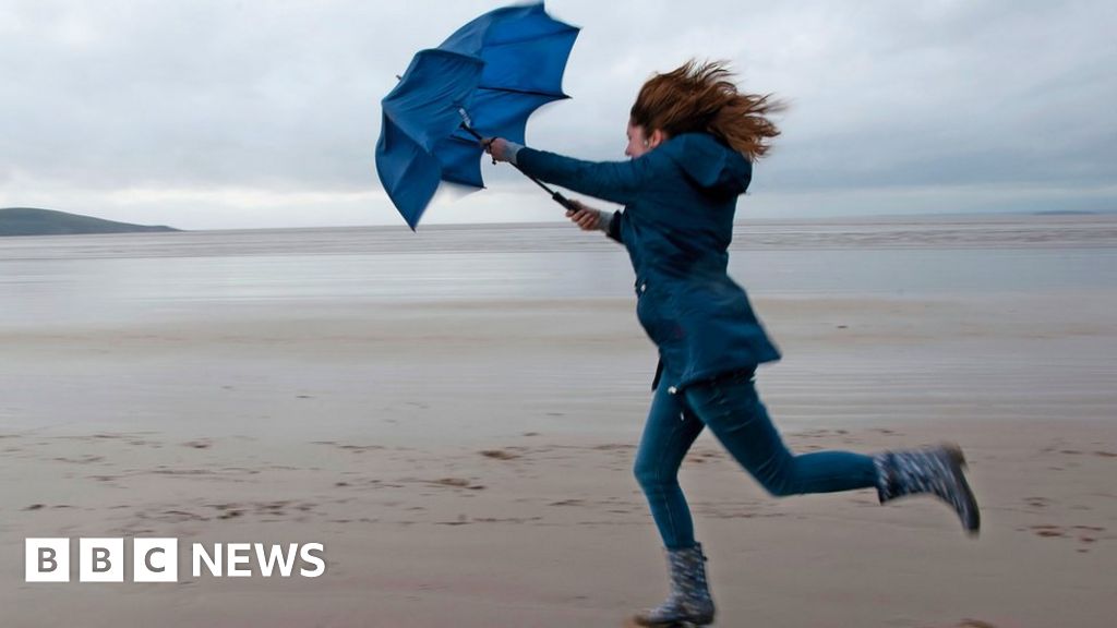 Warning as strong winds could disrupt travel in Wales