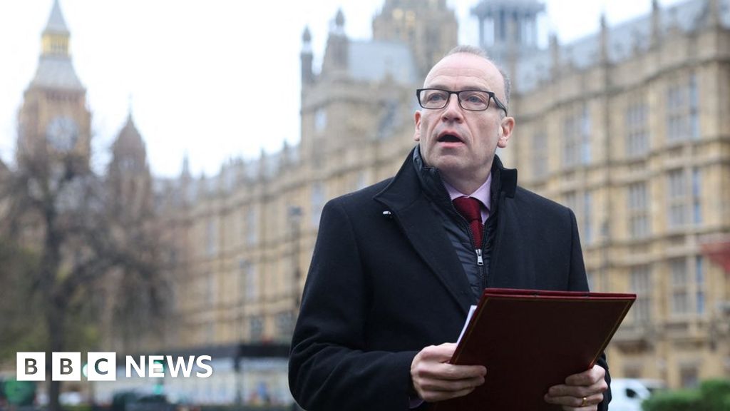 DUP deal to restore Northern Ireland government to be published