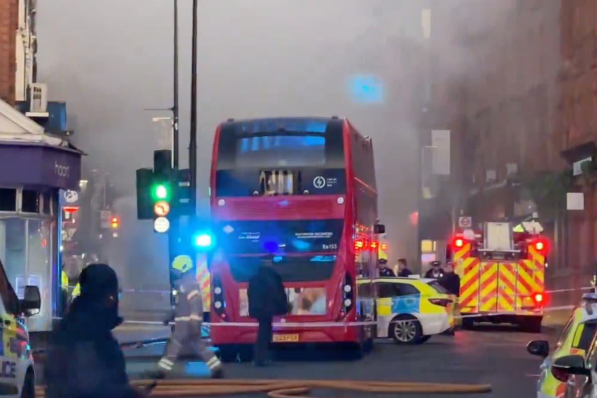 Double-decker bus bursts into flames in Wimbledon as witnesses report huge ‘bang’