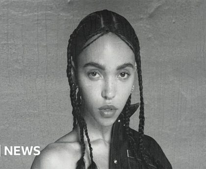 FKA twigs: Calvin Klein ad ban shows 'double standards'