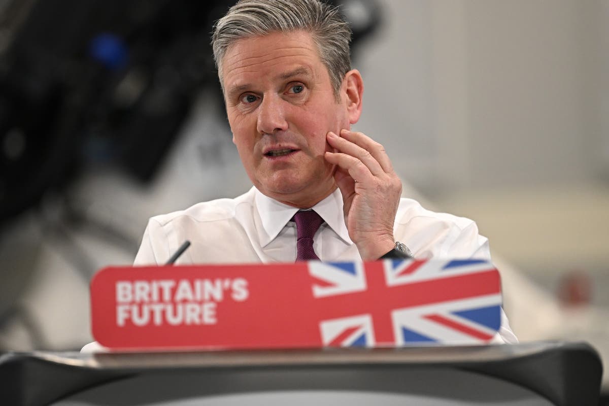 Labour could win 100-seat majority, says former Blair adviser as Brexit voters turn to Starmer