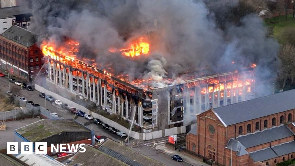 Liverpool fire: Previous concerns about building, councillor says