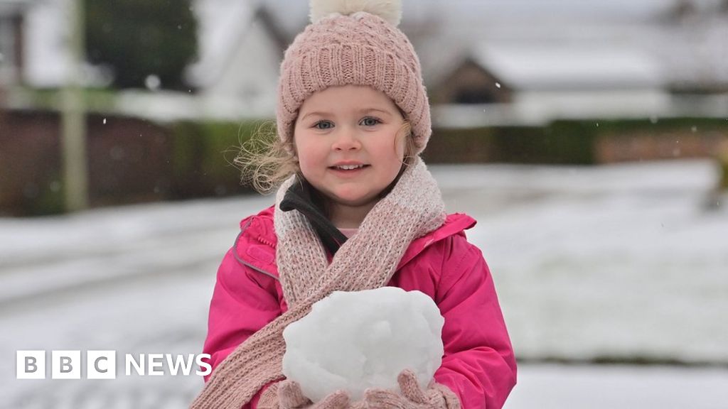 NI weather: Ice warning as temperatures set to plummet