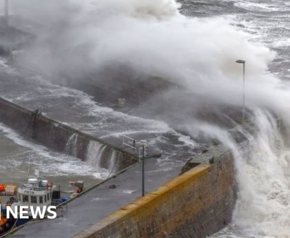 Police Scotland travel alert as Storm Isha winds hit 84mph