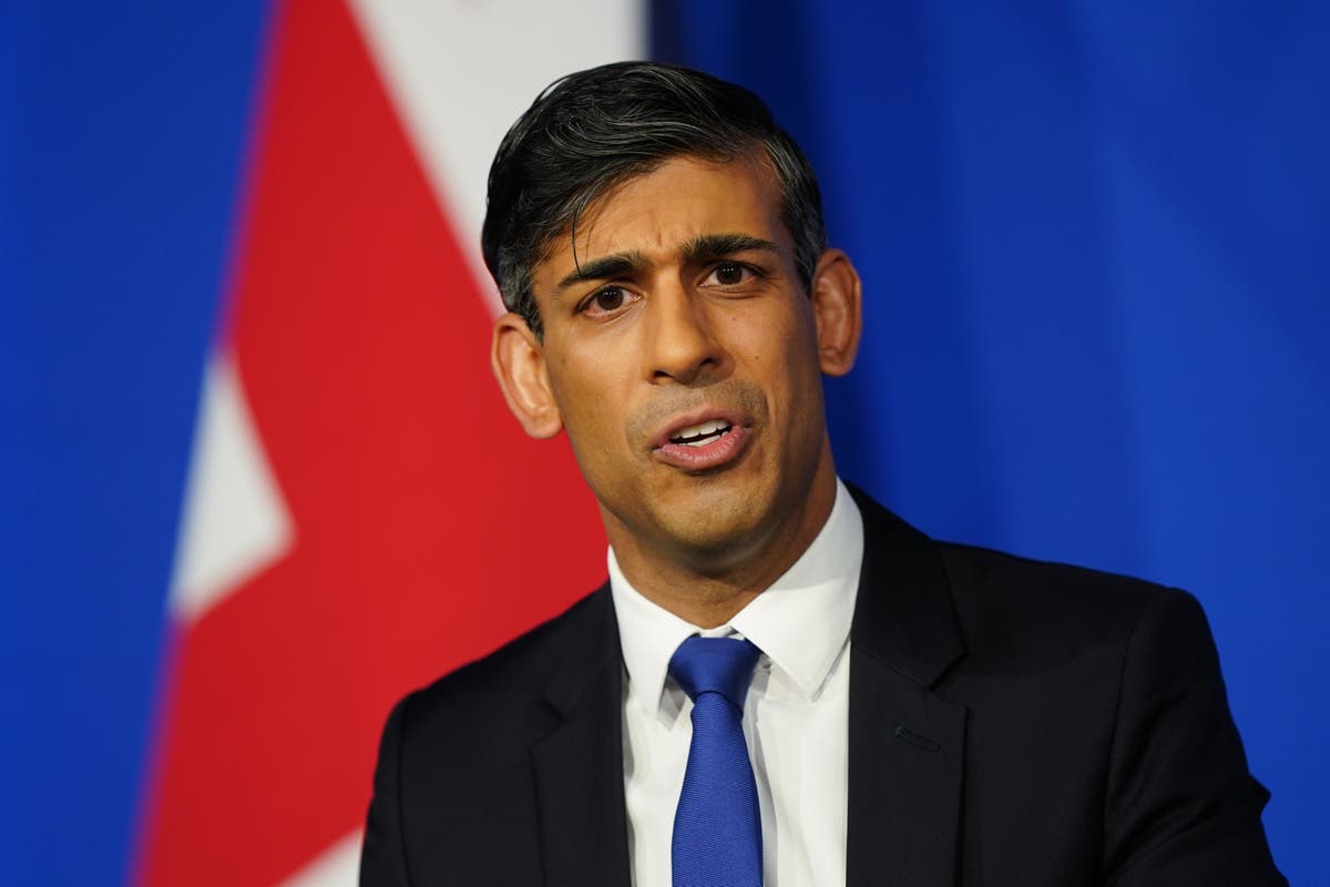 Rishi Sunak engulfed by row over ‘false’ asylum statistics as 100,000 migrants still stuck in backlog