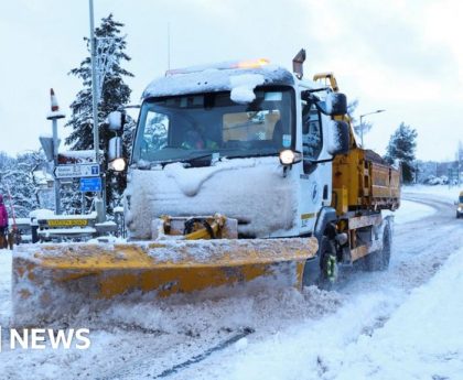 Travel warning as Snow and ice alert extended to all of Scotland