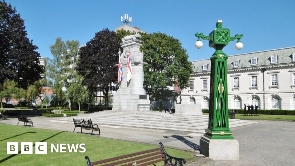 Two teenagers sentenced after Rochdale cenotaph damaged