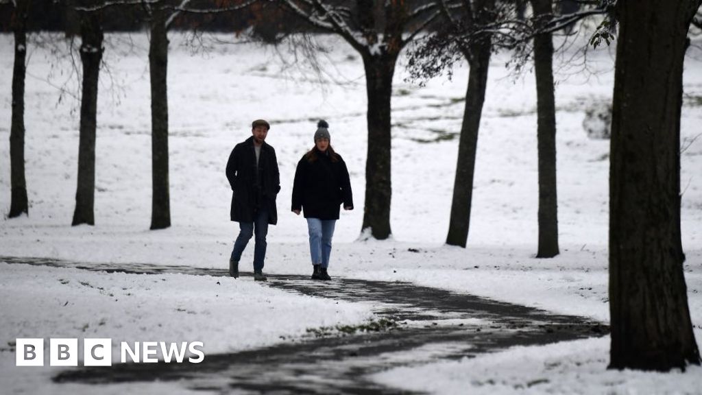 UK weather: Snow hits south-east England as flooding persists