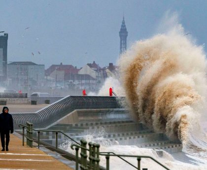 UK weather mapped: Met Office issues four days of warnings as 70mph gales and heavy rain forecast to lash Britain