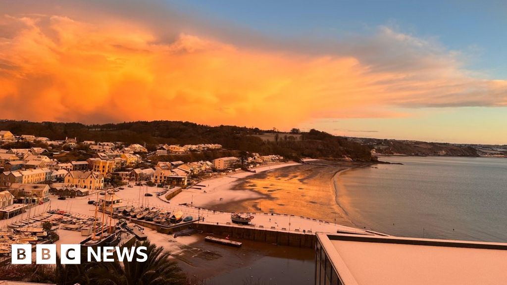 Wales weather: Schools closed as snow causes disruption