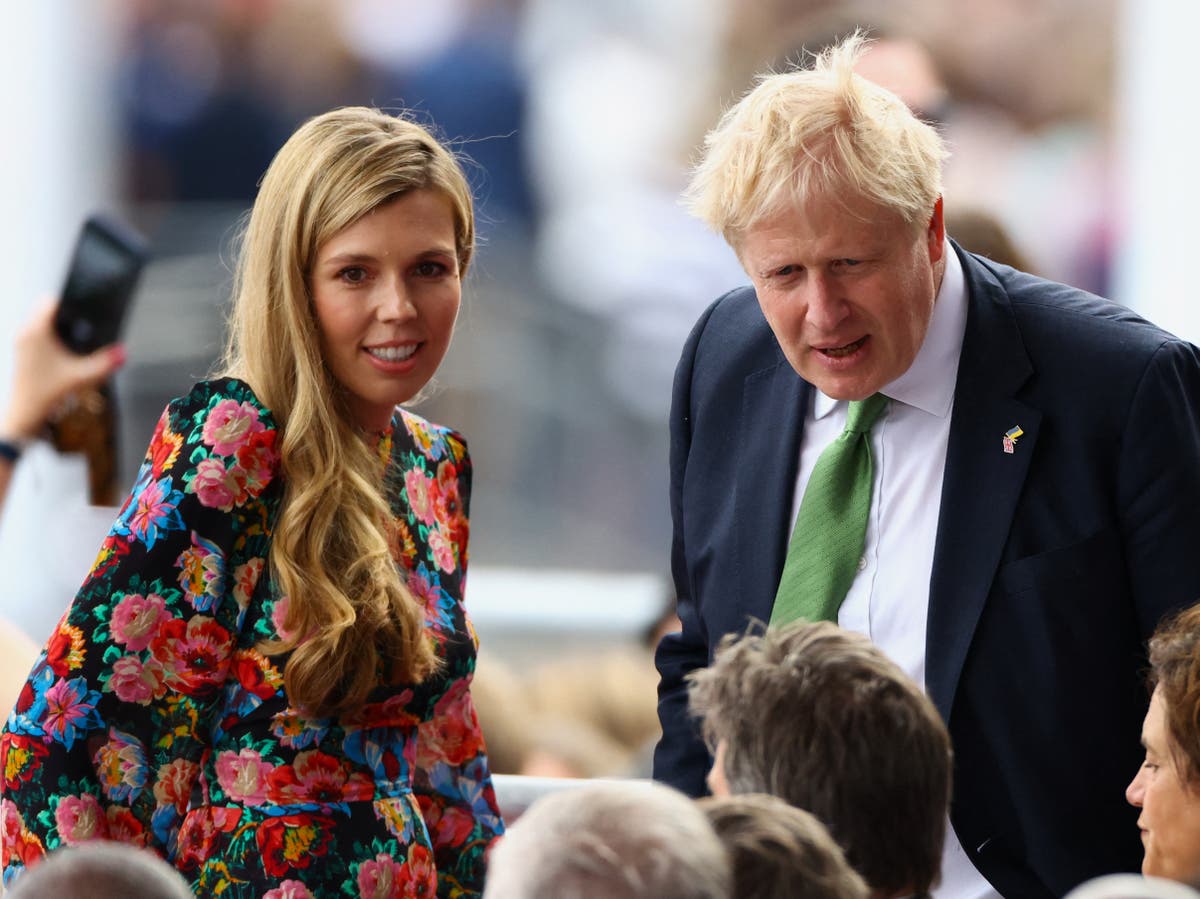 Boris Johnson wins battle for revamp of £4 million home to build boot room