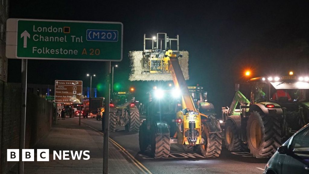 Dover farmer protests organiser says action could escalate