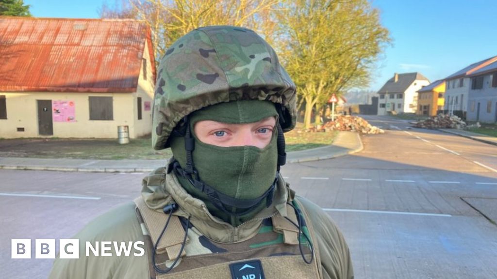 Ukraine soldiers in training at secret UK location