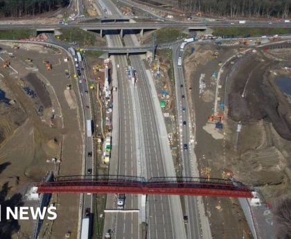 Drivers face third day of disruption on M25