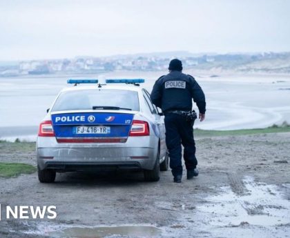 Girl, 7, dies in English Channel crossing attempt