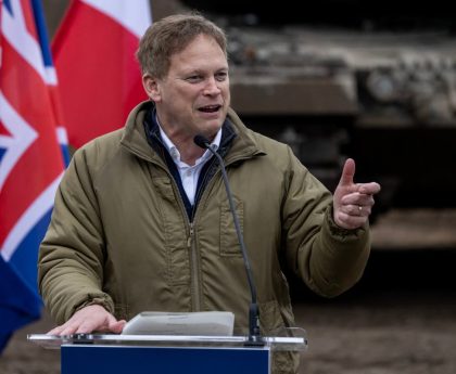 Government ‘chose not to put defences’ on plane carrying Shapps which Russia subjected to jamming attack