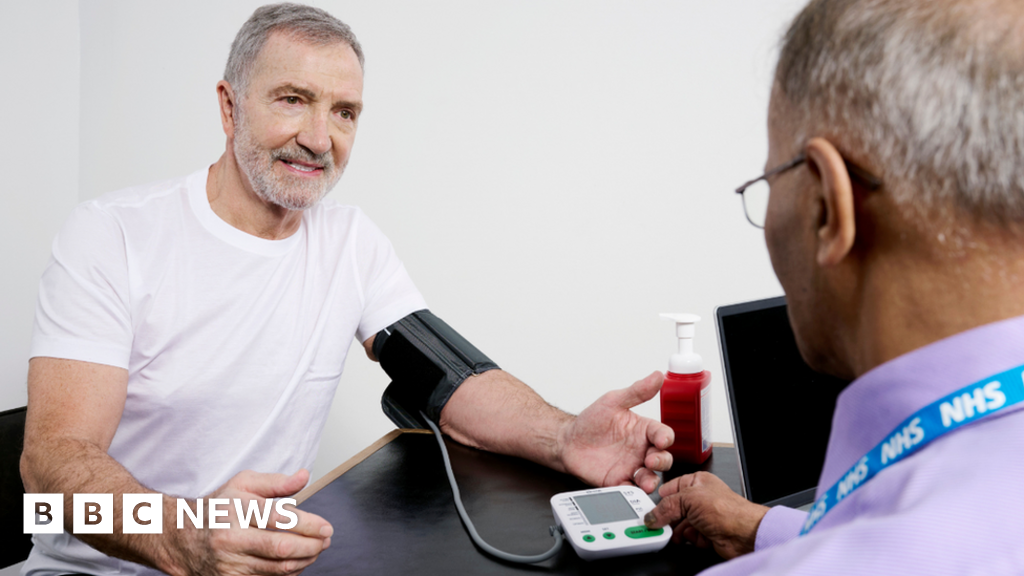 Over-40s urged to get free blood pressure checks