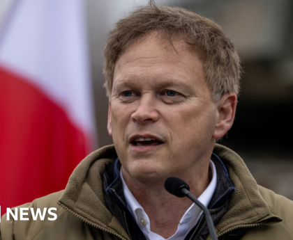 Shapps abandoned Ukraine trip over security - MoD