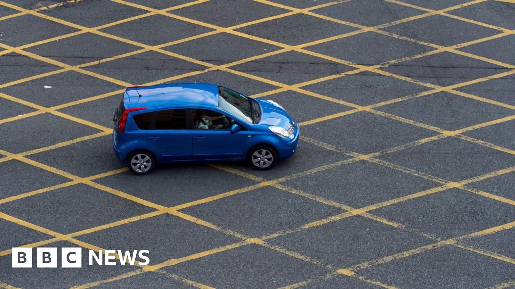 Some yellow box junctions too big, says RAC