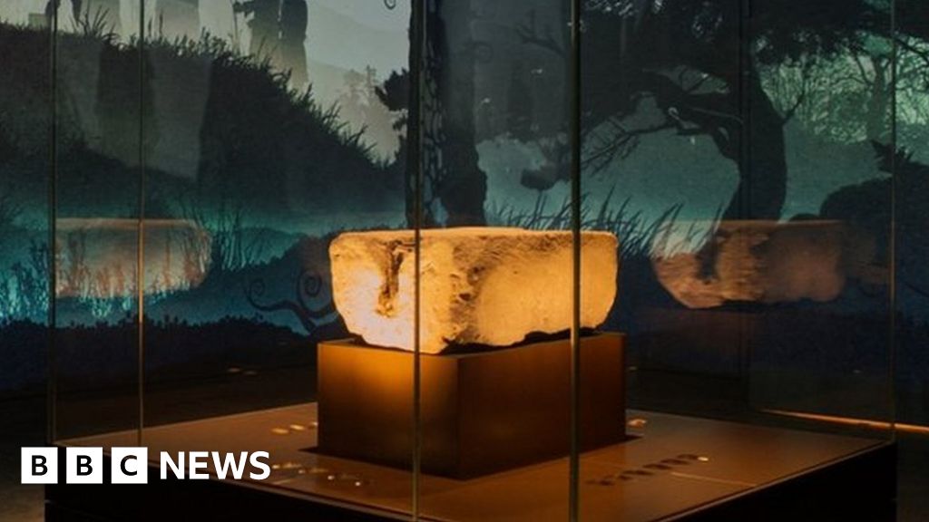 Stone of Destiny takes centre stage at new museum