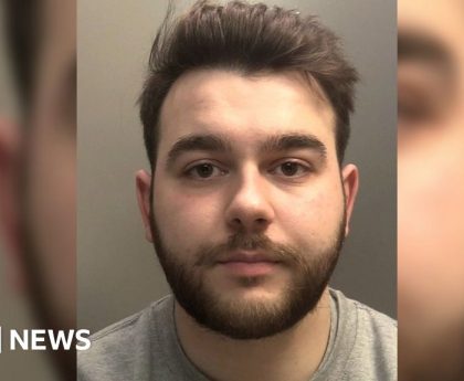 PC who had sex with vulnerable mother jailed