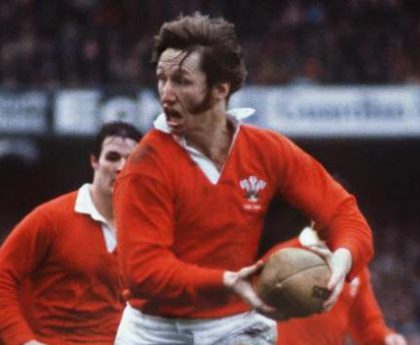 JPR Williams 'changed the way full-back was played' - Sir Gareth Edwards