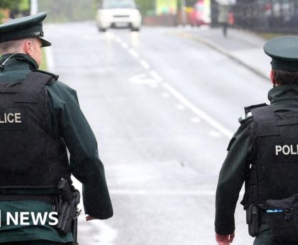 PSNI: Liam Kelly urges government to get a grip on policing crisis