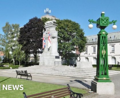 Two teenagers sentenced after Rochdale cenotaph damaged