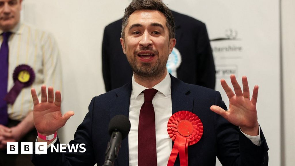 Labour scores double by-election victory over Tories