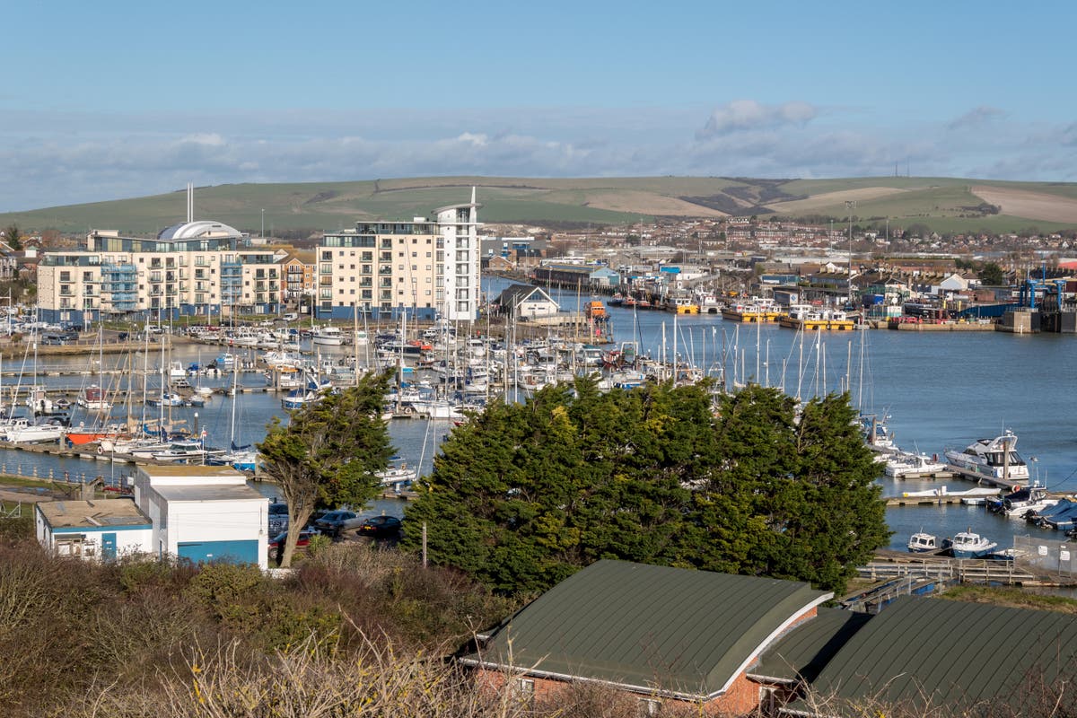 Migrants found in back of lorry at ferry port in East Sussex