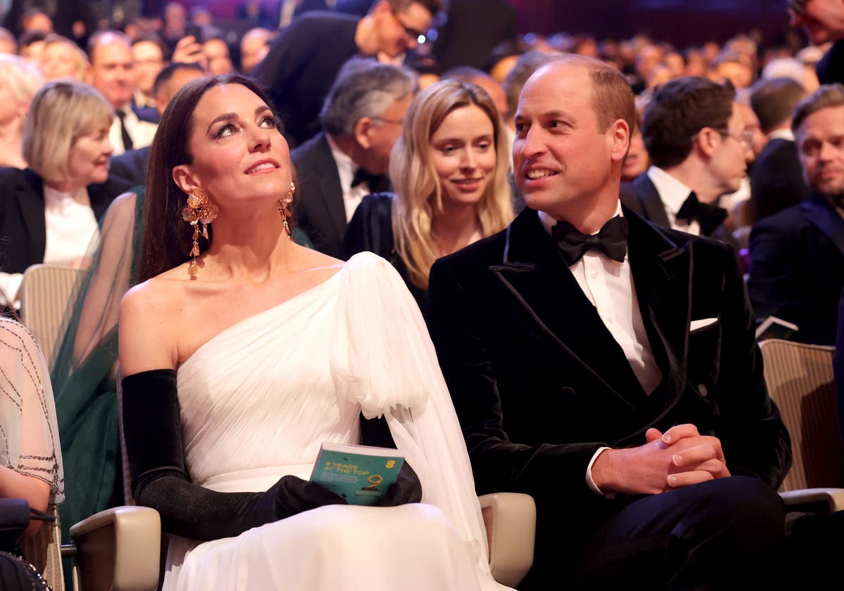 Prince William to attend Baftas solo as Kate recovers from surgery