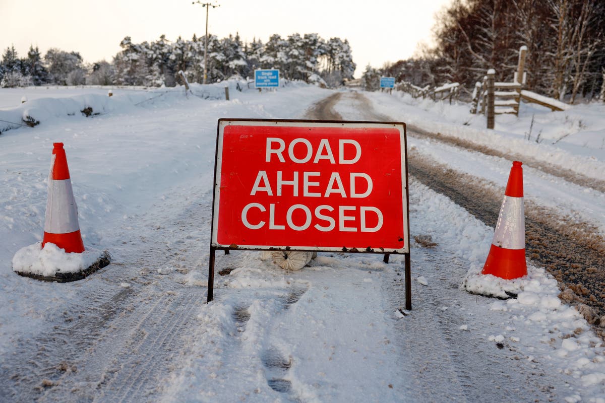 Weather forecast live: Met Office issues snow warning this week as heavy rain pelts Scotland