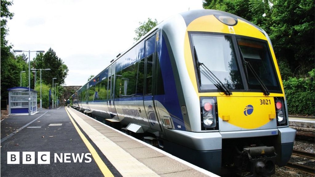 Bus and train workers reject Translink pay offer