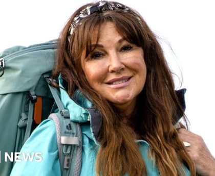 Traitors' star Amanda helped by north Wales walk to say 'goodbye mum'